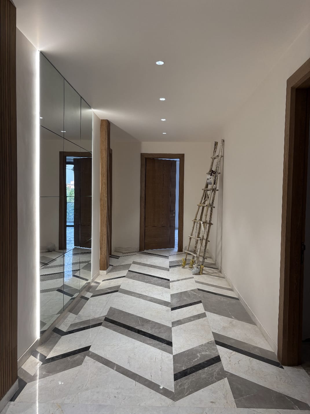 GRAINTE FLOORING
